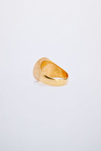 Load image into Gallery viewer, CARI CUCHA SIGNET RING