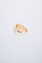 Load image into Gallery viewer, CARI CUCHA SIGNET RING